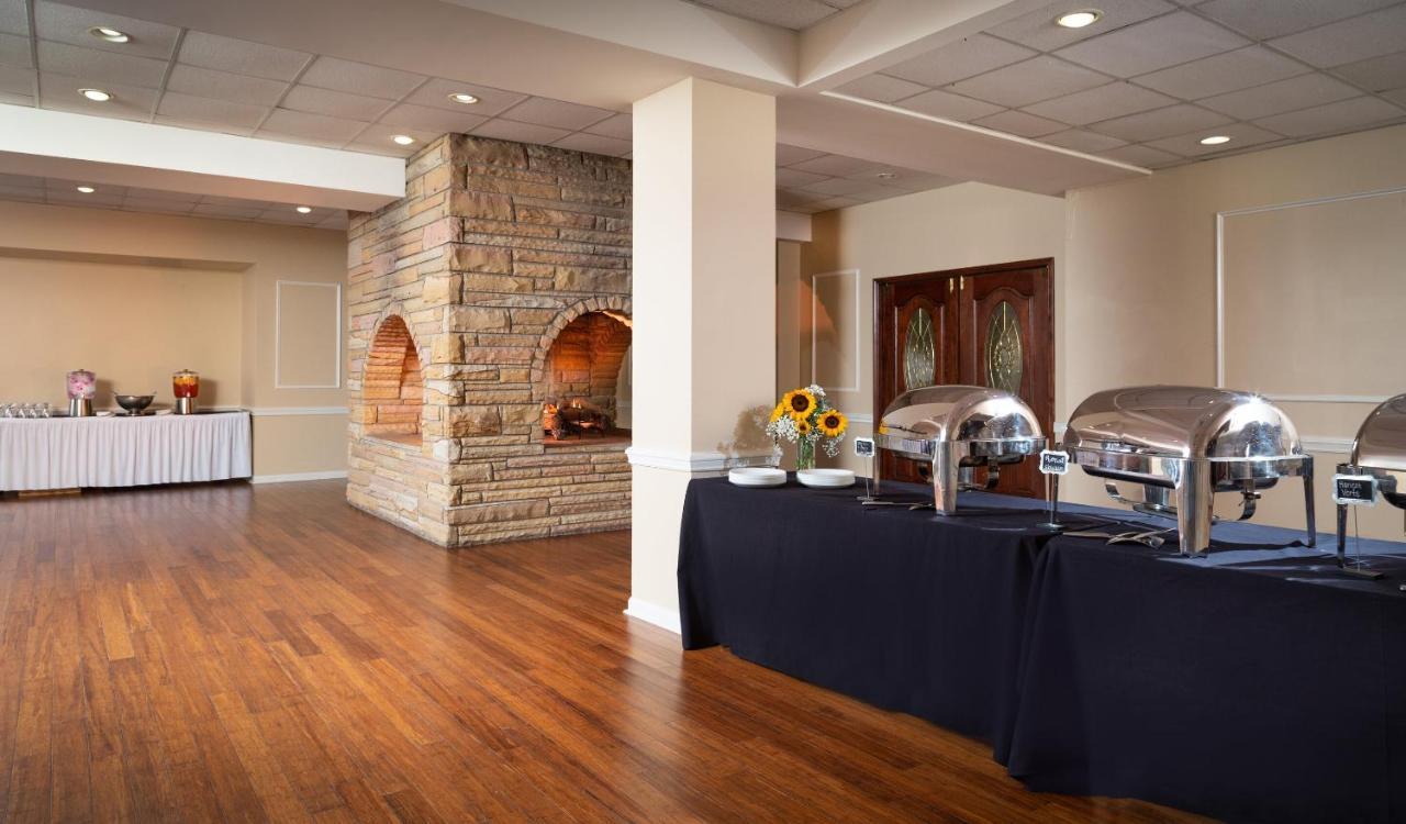 Meadowbrook Inn Blowing Rock