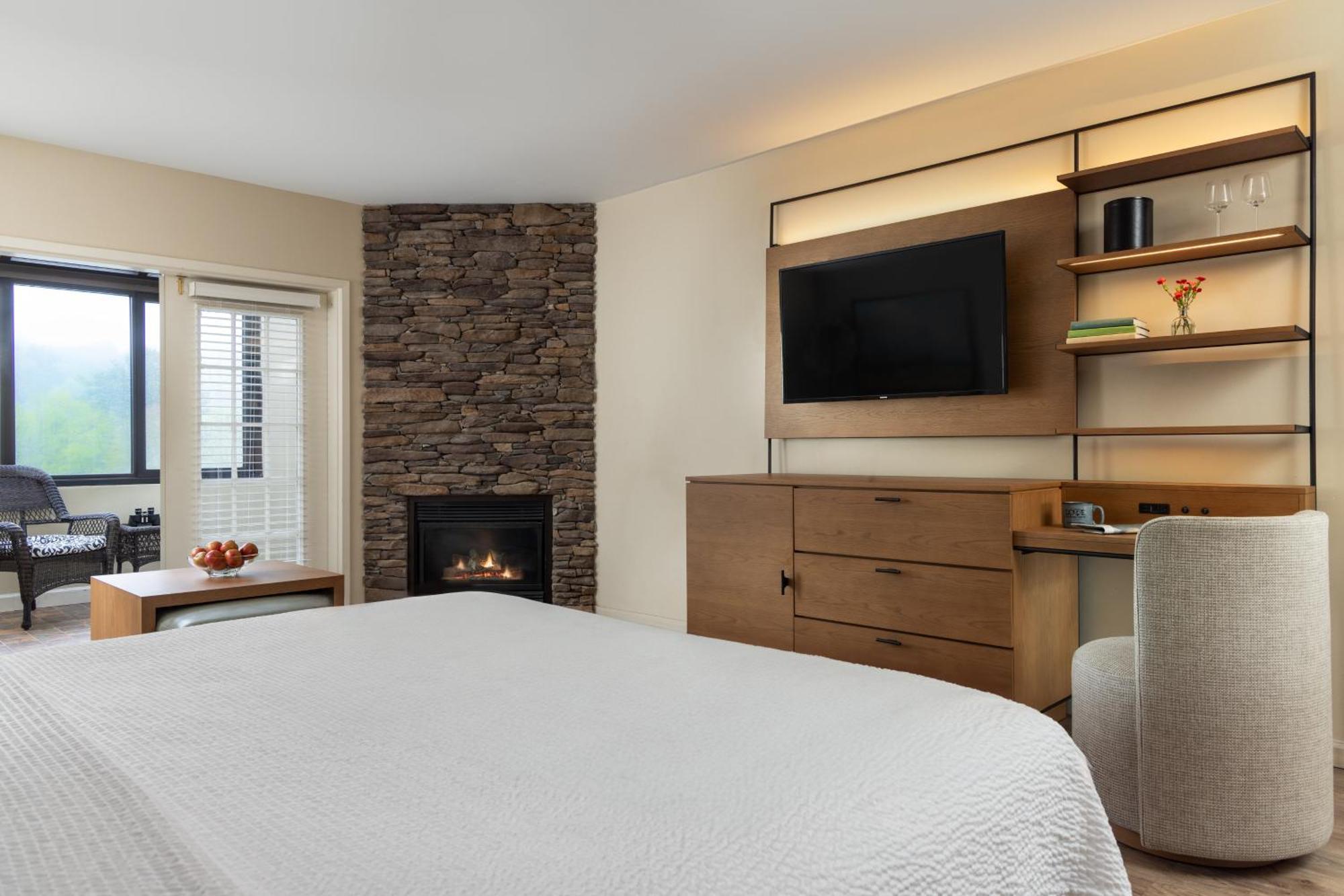 Meadowbrook 3* Blowing Rock